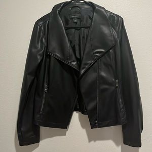 Halogen Faux Leather cropped Jacket